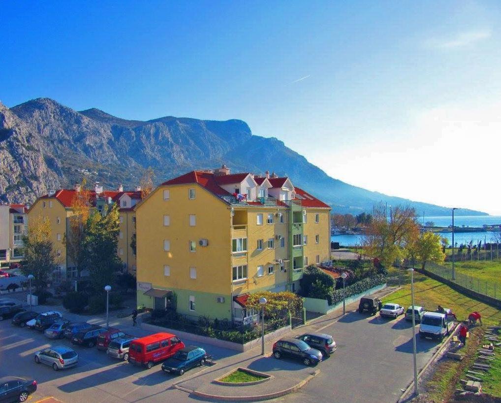 Apartman *Sanja* Omis Apartment Exterior foto